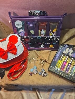 Disney Purple Villains Hand Cream Lip Gloss Gift Set With Crossbody And 2 Mickey